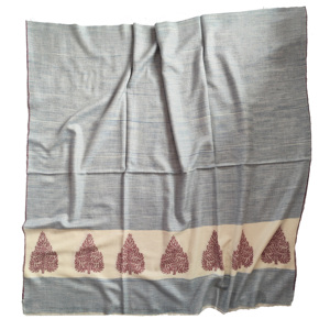 Bufandas Suzani de Cachemira Hechas a Mano para Mujer, 100% Cachemira, Patrones de Bordado Intrincados, Ligeras y Transpirables para Fiestas y Uso Diario - Product Image 3