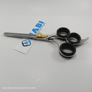 กรรไกรตัดผม Habi Industries รุ่น HI-HCS-1300 แข็งแรงทนทาน ใบมีดคมกริบ ปลั๊กแบบ EU สำหรับช่างมืออาชีพและใช้ในบ้าน - Product Image 2