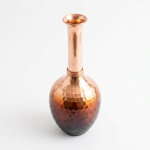 Jarrón de Cobre Hecho a Mano de 12 cm, con Acabado Llama Ombre, Facetado y Martillado, Decoración para el Hogar, Bodas - Product Image 3