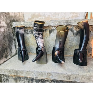 Jarra de Cerveza de Cuerno de Búfalo de Primera Calidad, Hecha a Mano, Estilo Rústico, para Decoración de Bar en Casa y Bebidas, Precio de Exportación Mundial - Product Image 1