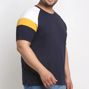 Camiseta de Manga Raglán Azul Marino para Hombre con Ribete en Contraste Blanco y Amarillo, Cuello Redondo, Corte Holgado, Tejido de Punto, 100% Algodón, Logotipo Frontal - Product Image 2