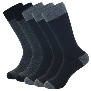 Vente en gros de chaussettes d'hiver personnalisées épaisses, au-dessus du genou, moelleuses et chaudes pour femmes - Product Image 6