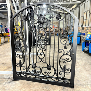 Portail Principal et Portail de Jardin en Fer Forgé Sur Mesure, Portails en Acier Robuste au Design Classique pour une Entrée Sécurisée et Élégante - Product Image 2