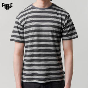 T-shirt décontracté en coton à manches courtes pour hommes, col rond personnalisé, streetwear, tee-shirt basique, marque privée USA, fabricant OEM ODM - Product Image 1