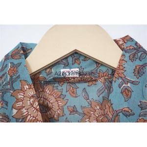 Robe Kimono en Coton Tricoté Indigo Imprimé Flock, Motif Floral Artisanal Jaipuri, Tenue Décontractée Respirante pour l'Été - Product Image 5