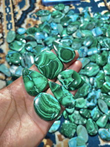 Precio al por mayor 100% cabujón natural piedra preciosa suelta crisocola malaquita para la fabricación de joyas - Product Image 2