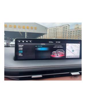 Genesis GV70 2.5T essence 2024, transmission intégrale, 34 770 km, conduite à gauche, boîte automatique, sièges en cuir, caméra de recul - Product Image 6