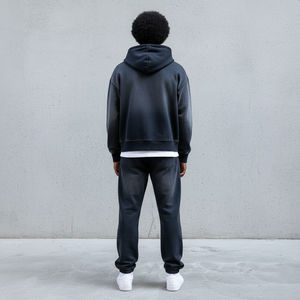 ชุดเซ็ต 2 ชิ้น คุณภาพสูงสำหรับผู้ชาย ผ้าฟลีซคอตตอน 100% ล้างสีซีดแบบซันเฟด พิมพ์โลโก้ตามสั่ง เสื้อฮู้ด สตรีทแวร์ ฮิปฮอป แทรคสูท - Product Image 5