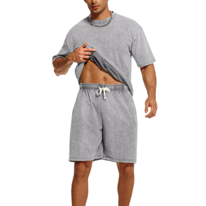 Ensemble sportif pour homme, été, respirant, 2 pièces, t-shirts à manches courtes et shorts, style streetwear et décontracté. - Product Image 5