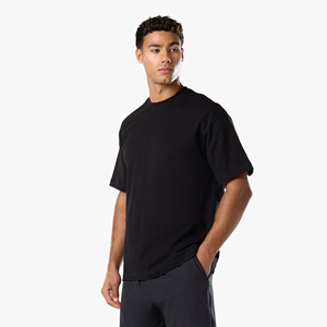 Camiseta Deportiva de Poliéster al por Mayor, Camiseta de Compresión para Hombre, Secado Rápido, Absorbe la Humedad, Tops Deportivos Activos, Camiseta Ajustada - Product Image 3