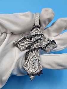 Colgante de Cruz VVS Moissanite Totalmente Cubierto de Diamantes, Colgante de Plata 925, Joyería de Moda para Raperos, Colgante Hip Hop, Joyería de Fe Cristiana - Product Image 3