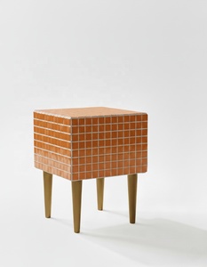 Table d'appoint contemporaine en carrelage avec pieds en fer pour salon, patio, hôtels, restaurants et villas - Product Image 3