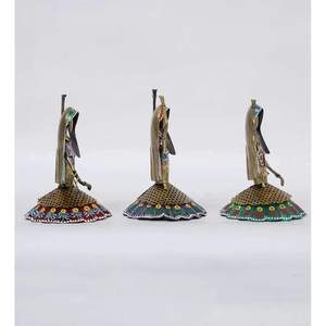 Juego de 3 Figuras Metálicas de Bailarinas, Arte Clásico para Decoración del Hogar, Estatuas Metálicas Elegantes para Estantes y Repisas - Product Image 3