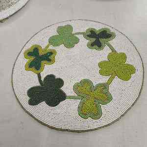 Elegante Salvamantel Hecho a Mano con Bordado de Cuentas para Eventos Festivos Navideños, Decoración del Hogar, Salvamantel de Santa Claus para Mesa de Café y Comedor - Product Image 3