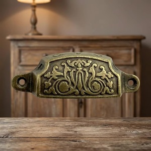 Poignée de meuble rectangulaire traditionnelle en laiton pour commode, tirette décorative au design durable - Product Image 3