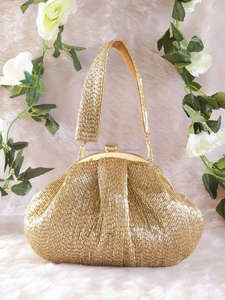 Sac de soirée de haute qualité, très demandé sur le marché européen, fait main, avec des perles de verre dorées, broderie élégante, forme unique, avec bandoulière - Product Image 1