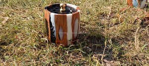 Brûleur d'encens Bakhoor en résine de luxe artisanal, design arabe moderne, pour les cadeaux de fête du Ramadan et de l'Aïd - Product Image 3