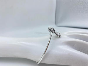 Pulsera de plata tallada intrincadamente ajustable ajuste perfecto para ocasiones especiales pulseras y brazaletes de moda - Product Image 2