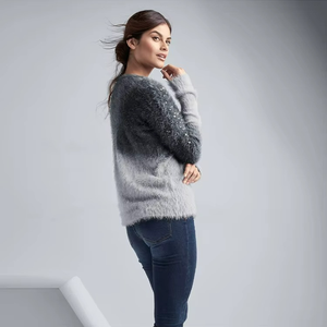 Pull en mohair dégradé pour femme, col rond, manches longues, décontracté, hiver, anti-boulochage, épais, duveteux, gris et blanc - Product Image 2