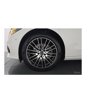 Mercedes-Benz Classe C C200 Avantgarde 2024, 15 193 km, boîte automatique, conduite à gauche, caméra de recul - Product Image 5