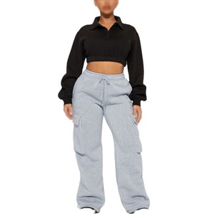 Conjunto de Sudadera Corta y Pantalones Cargo para Mujer, Personalizado, OEM, Oversize, de Felpa, Estilo Casual Urbano, Dos Piezas, Sudaderas con Capucha para Mujer - Product Image 3