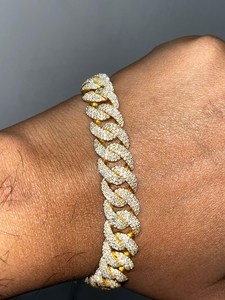 Bracelet cubain serti de diamants ronds en moissanite, plaqué or, en argent sterling 925, bijoux fins, cadeau de fête pour amis, unisexe - Product Image 2