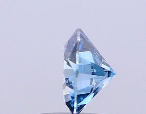 Diamant CVD cultivé en laboratoire, forme ronde, bleu vif fantaisie, clarté VS1, polissage excellent, pierre précieuse brute brillante pour joaillerie fine. - Product Image 3