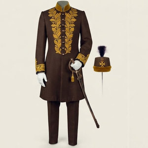 Uniforme de Marinero Hecho a Medida, Transpirable y Ecológico, con Tela de Forro Polar y Artesanía Fina para Colecciones Históricas - Product Image 1