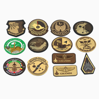 Étiquettes en silicone personnalisées de haute qualité avec logo 3D en relief, transfert thermique, patchs en silicone souple en PVC pour vêtements