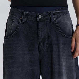 Jeans en denim vintage sur mesure, délavés et usés, à jambes larges pour hommes, jeans brodés de haute qualité, coupe ample, jeans baggy pour hommes - Product Image 3