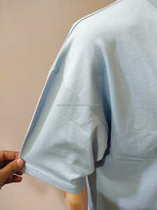 Camiseta de punto azul cielo personalizada para mujer, Camiseta holgada de gran tamaño, 100% algodón, hombros descubiertos, longitud hasta la rodilla, cuello redondo, talla grande - Product Image 2