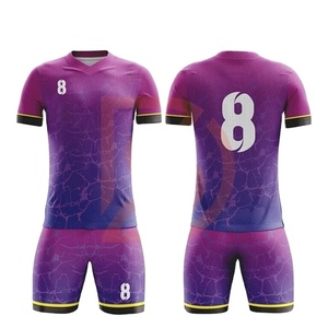 เสื้อฟุตบอลคุณภาพสูงขายดี พิมพ์ลายดิจิทัล แขนสั้น ระบายอากาศ แห้งเร็ว สำหรับฝึกซ้อม  รับสกรีนชื่อทีม - Product Image 3