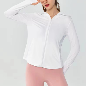 Chaqueta con Capucha y Protección Solar UPF 50+ para Mujer, Ligera, Manga Larga, con Máscara, Venta al Por Mayor de Fábrica, Cortavientos de Verano para Mujer - Product Image 3