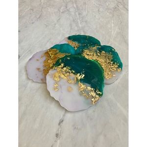 Modern Decorative Resin Coasters Oval and Round Shapes <b>Beverage</b> <b>Serving</b> <b>Sets</b> for Spaces - Product Image 1