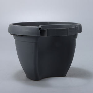 <span class=keywords><strong>Pot</strong></span> de fleur en plastique suspendu en gros à bas prix décor de plantation de croissant vertical avec trou de drainage pour tuyau mur jardin extérieur - Product Image 6