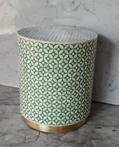Table d'appoint ronde moderne en os incrusté, faite à la main, écologique, motif géométrique œil, décoration de baptême et de maison - Product Image 1