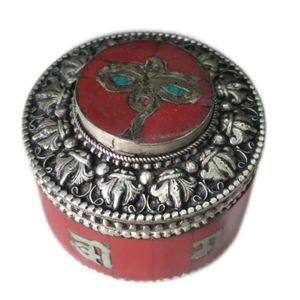 Elegant Decorative Metal Jewelry <b>Boxes</b> Green Jade Coral Stone <b>Set</b> Red Velvet Lining-Traditional Style Storage for Precious - Product Image 5