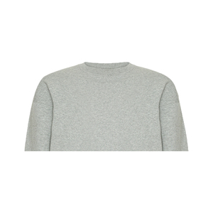 เสื้อสเวตเชิ้ตผู้ชายพรีเมียม คอโอ ผ้าฝ้ายถักนิตเนื้อนุ่ม 100% น้ำหนัก 240 กรัม เป็นมิตรต่อสิ่งแวดล้อม ระบายอากาศได้ดี ไม่บุซับใน ลายปักด้านหน้า - Product Image 5