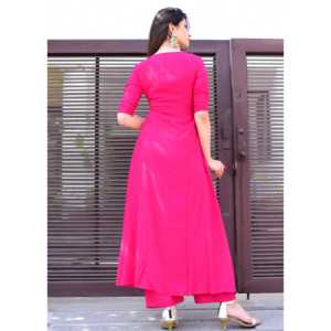 Ensemble de costume rose XS exclusivement élégant - Product Image 2