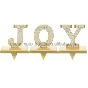 Porte bas de Noël NOEL en laiton vintage avec long crochet qui se termine en tourbillon avec étiquettes de magasin originales New Old Stock - Product Image 3