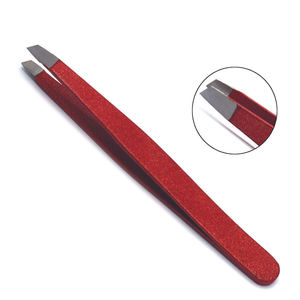 Pince à épiler personnalisée, durable, antidérapante, rouge, inclinée, pour l'épilation des sourcils, du visage et des poils incarnés du nez - Product Image 1