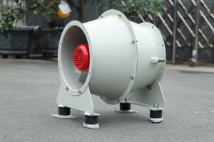 Ventilateur axial à entraînement direct avec base pour l'extraction de fumée dans les couloirs AXP-5-3D en acier au carbone fabriqué au Vietnam avec roulement à billes - Product Image 3