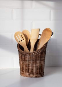 Cesta de mimbre tejida a mano vintage para utensilios de cocina, cuchillos, cucharas, herramientas, botellas de vino y ollas de encimera - Product Image 2
