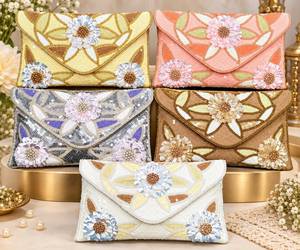 Elegante Bolso de Mano de Seda con Cuentas, Hecho a Mano, con Adorno Floral, Diseño Rectangular, Cierre de Solapa, Tipo Sobre, para Eventos Nocturnos - Product Image 2