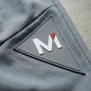 Pantalones Cortos Deportivos para Hombre, Corte Ajustado, Estilo Urbano, Verano, Tela Transpirable Premium, Colección Maluza Industries - Product Image 4