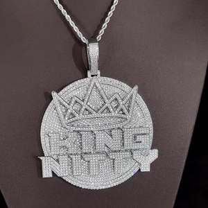 Pendentif en cristal plaqué argent Tacker 925, diamant moissanite taille ronde, thème lettre, bijoux de luxe unisexe - Product Image 2