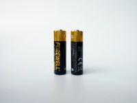 Batería Super Alcalina FOREWELL LR6 AA 1.5V de Alta Capacidad para Control Remoto y Linterna con Rendimiento de Larga Duración