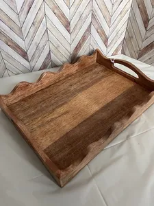 Plateau à bijoux rectangulaire en bois, bord ondulé, design sculpté, finition polie, passe au lave-vaisselle, grande capacité, style minimaliste pour table - Product Image 4