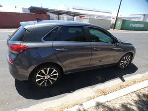 Autos Más Vendidos 2019 ElanttTra G.T 4dr Hatchback LISTO PARA CONDUCIR - Product Image 2