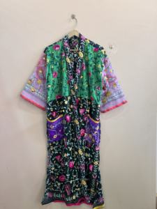 Venta al por mayor de Kimonos Largos de Viscosa Georgette Hechos a Mano con Diseño Phulkari, Chaqueta Tipo Duster, Regalo para Damas de Honor - Product Image 2